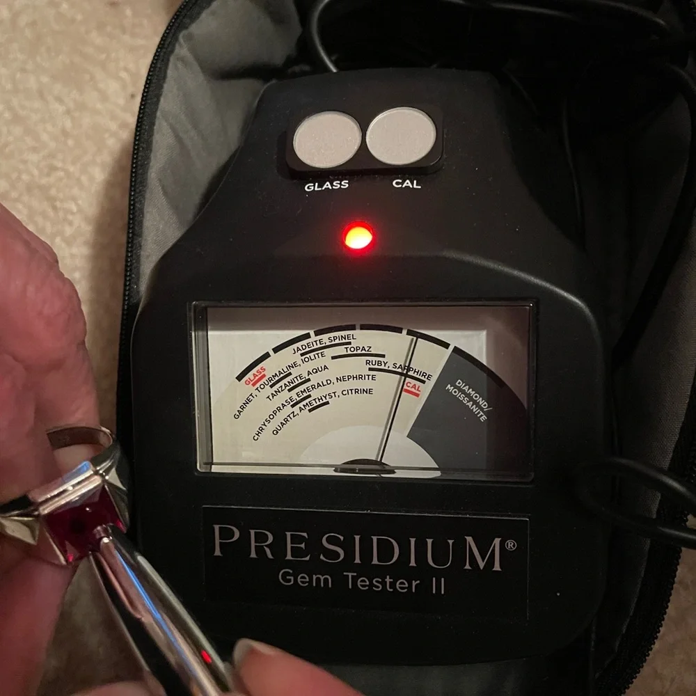 Vargas Art deco 1940’s antique Sterling silver emerald cut red ruby Signet Ring - Picture 10 of 17